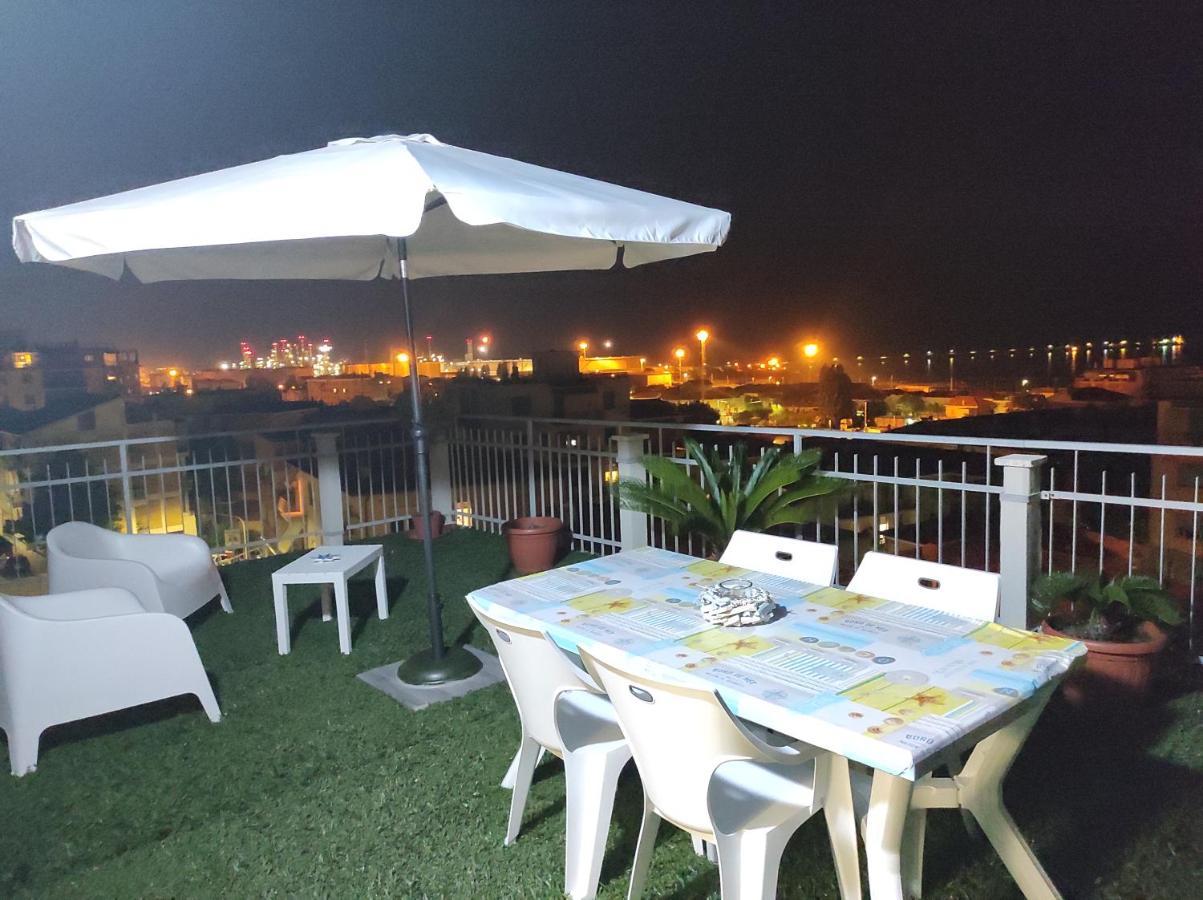 La Terrazza Apartman Falconara Marittima Kültér fotó