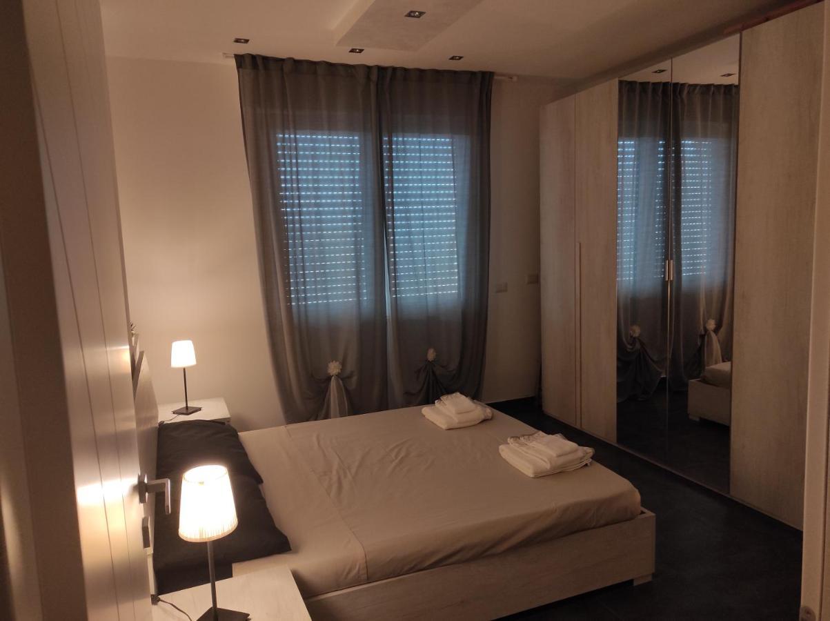 La Terrazza Apartman Falconara Marittima Kültér fotó
