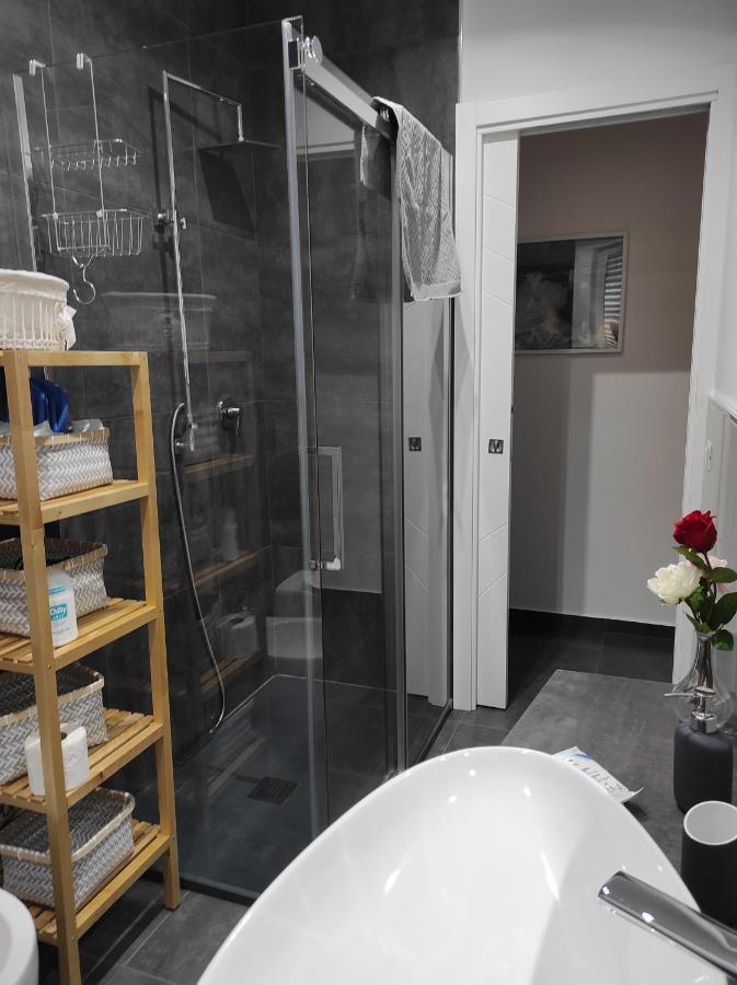 La Terrazza Apartman Falconara Marittima Kültér fotó