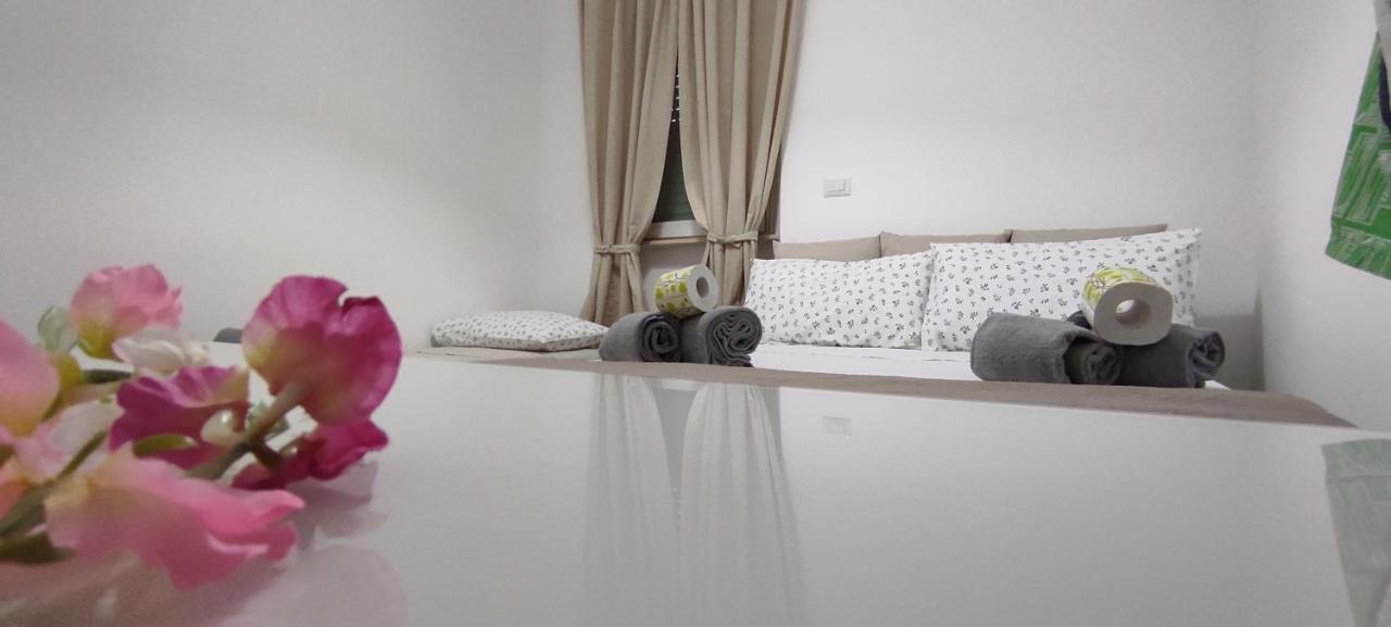 La Terrazza Apartman Falconara Marittima Kültér fotó