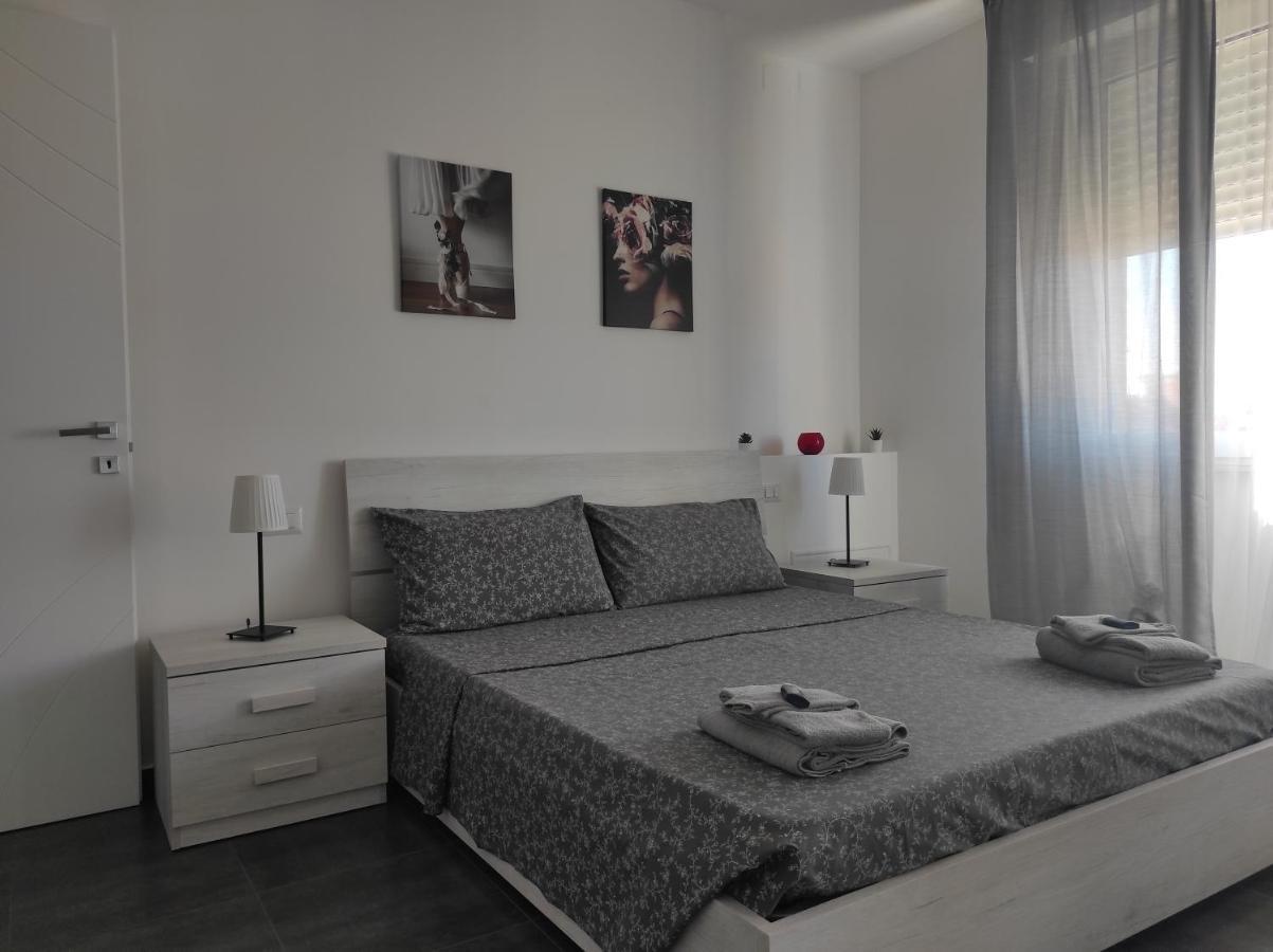 La Terrazza Apartman Falconara Marittima Kültér fotó