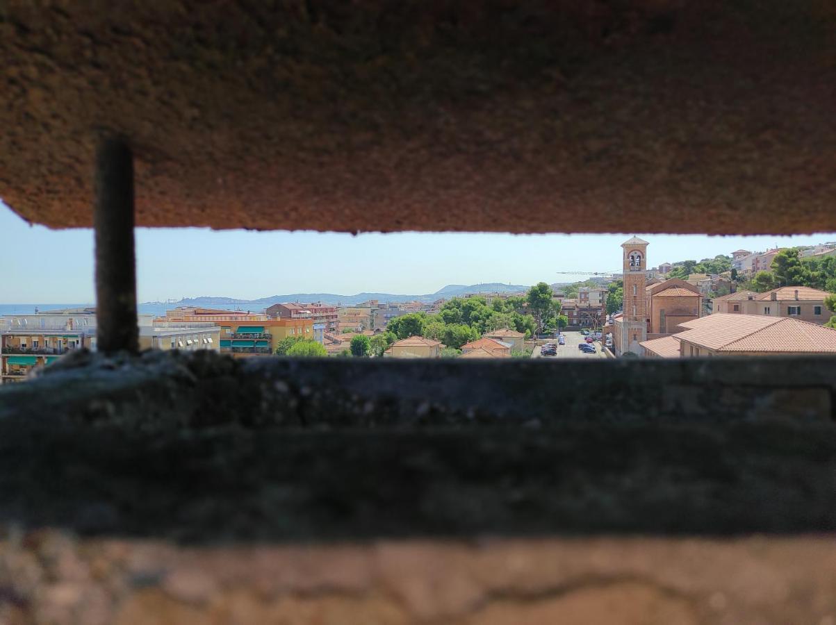 La Terrazza Apartman Falconara Marittima Kültér fotó