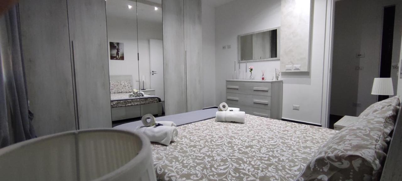 La Terrazza Apartman Falconara Marittima Kültér fotó